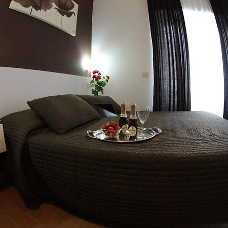 Residence Morena Рим Экстерьер фото
