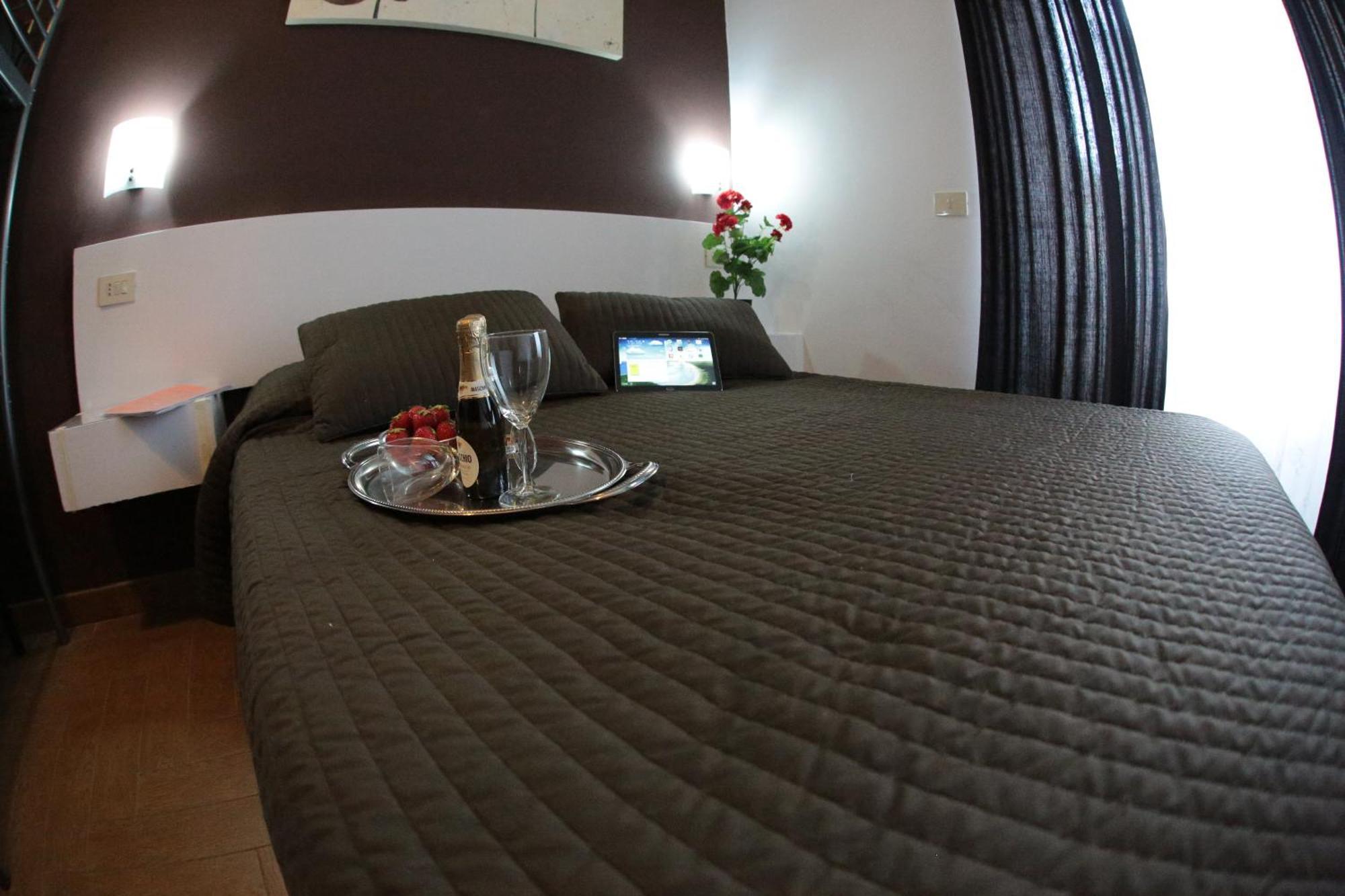 Residence Morena Рим Экстерьер фото